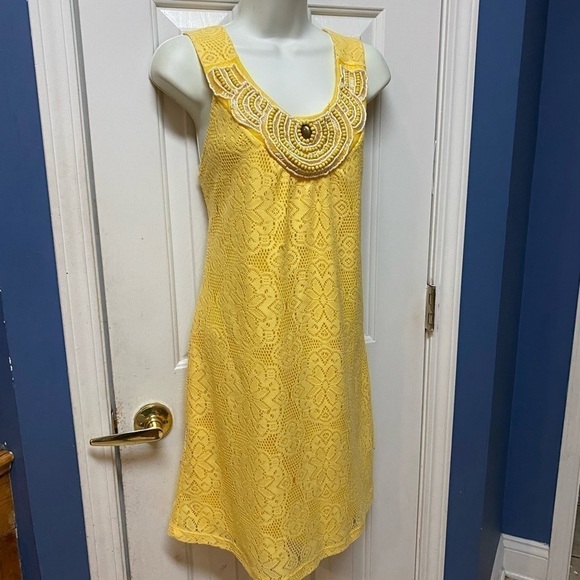 Cato yellow A-line Scoop Neck Keyhole Embellishment￼ Spring Sleeveless Dress - Picture 3 of 10